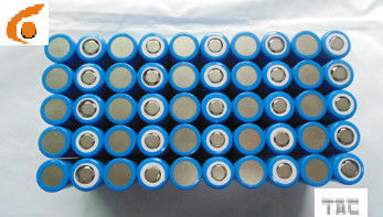 12vリチウム イオン バックアップ太陽街灯のための円柱電池のパック