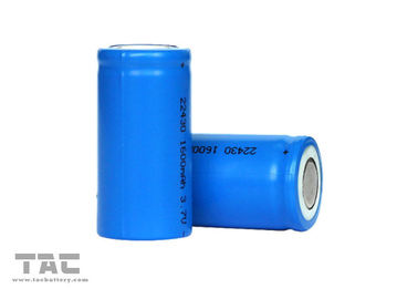 リチウム イオン札が付いている円柱電池22430 PCBの台紙電池